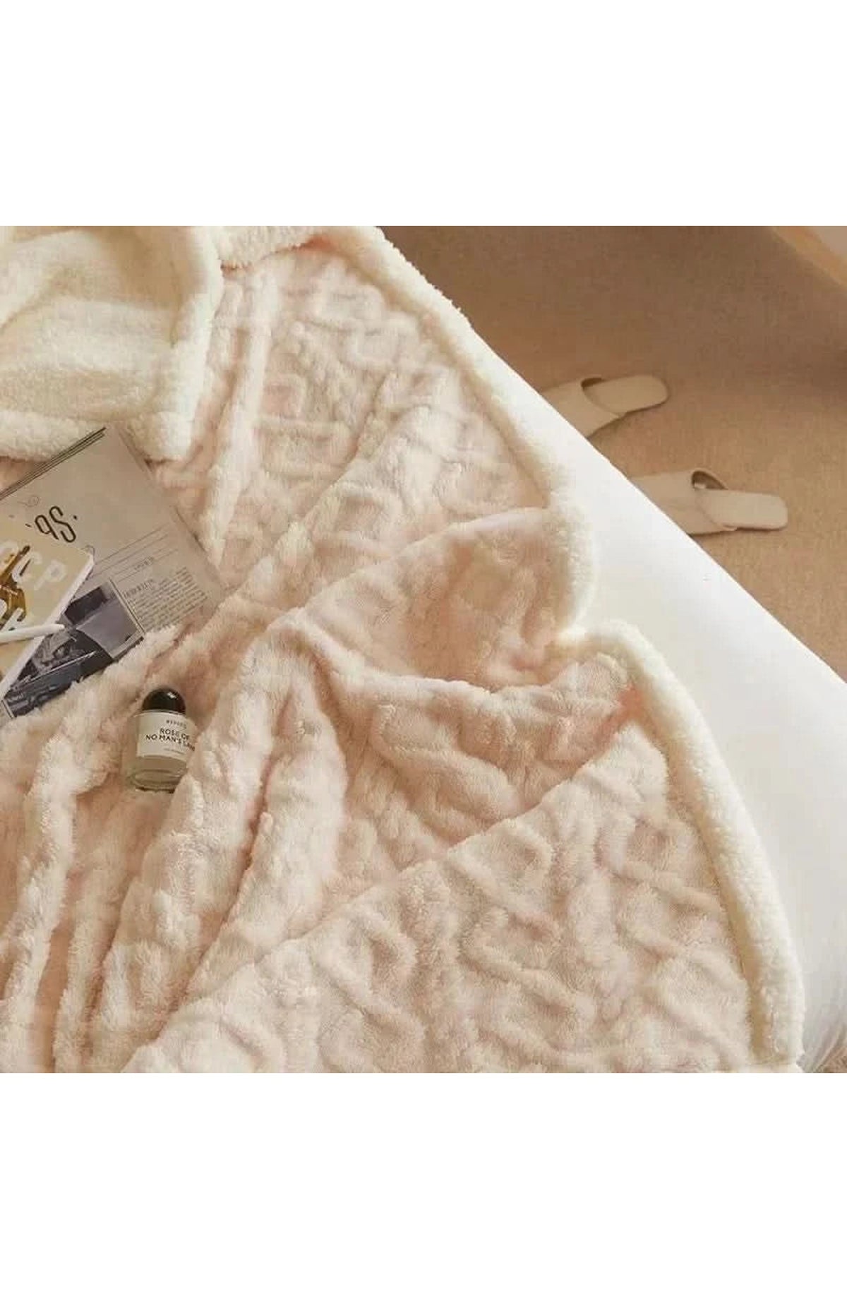 Reversible Fleece Winter Blanket